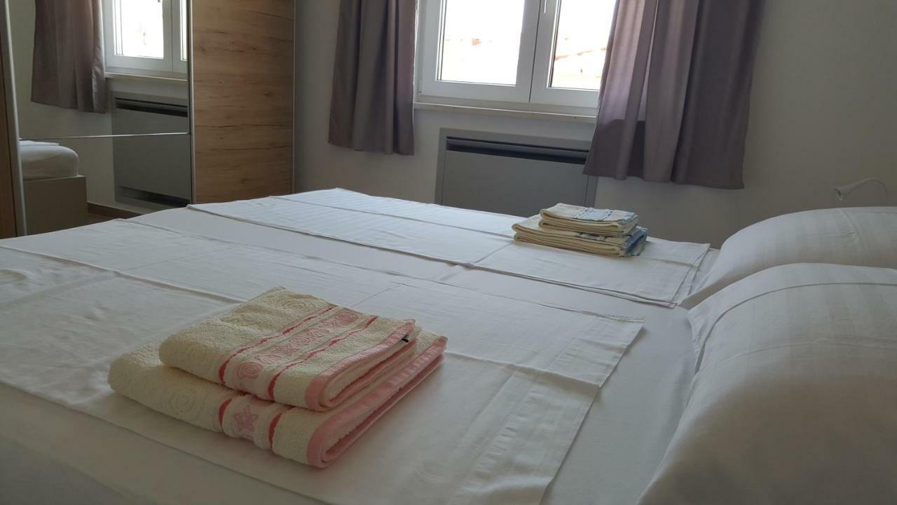 Apartmani Krajinovic كرك المظهر الخارجي الصورة